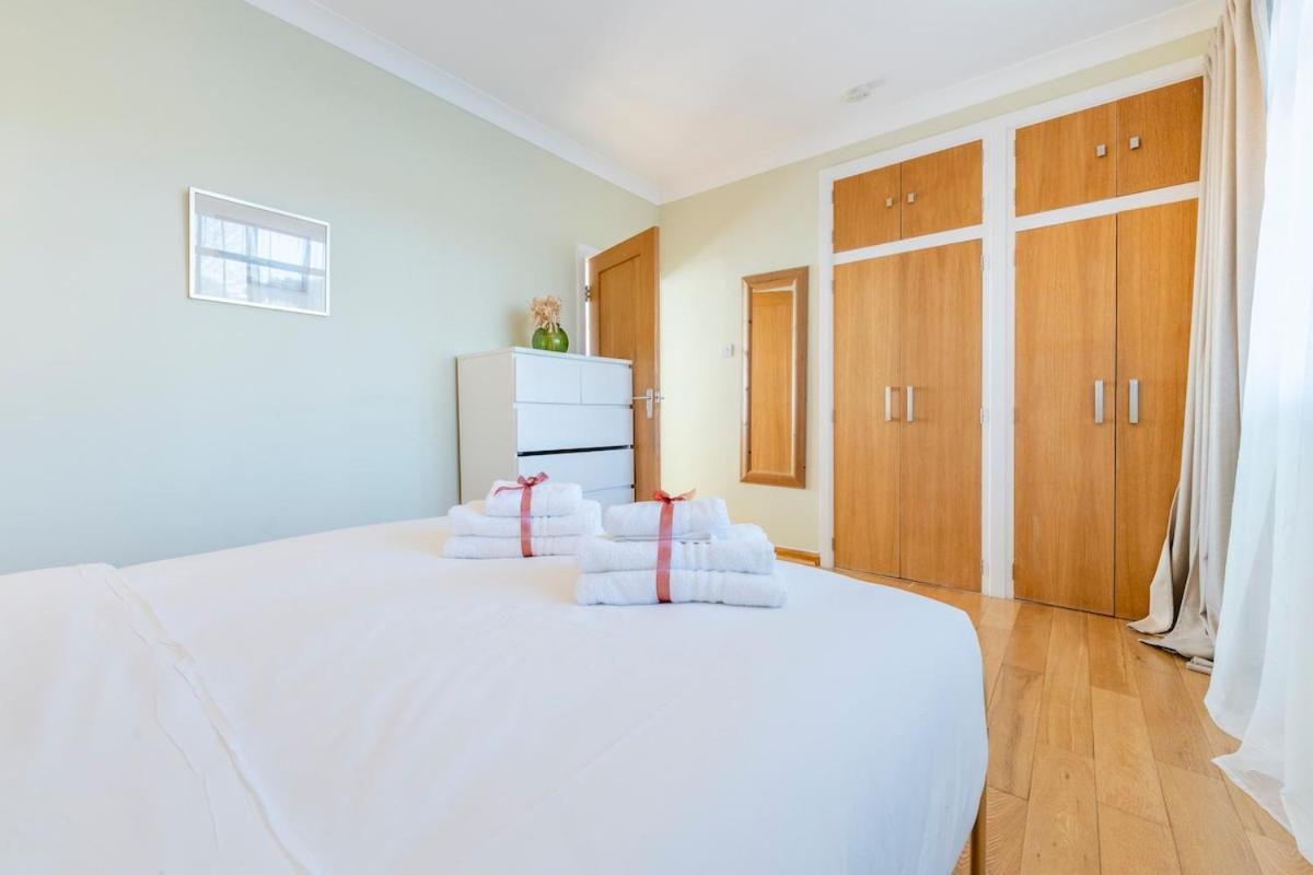 Langland Sea View Apartment *